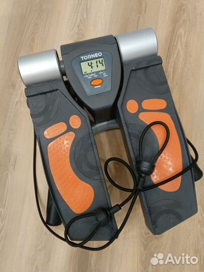 Тренажер степпер Торнео