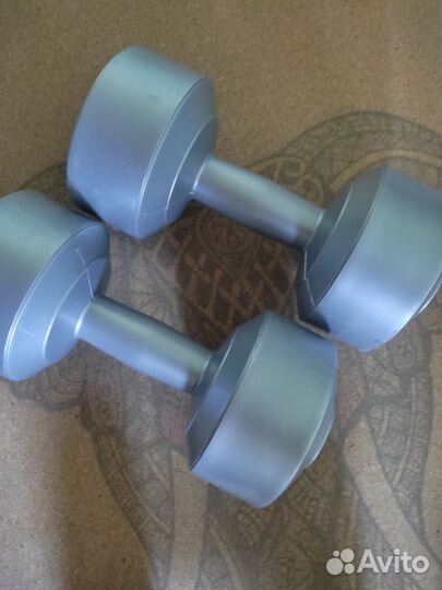 Гантели 2* 4кг