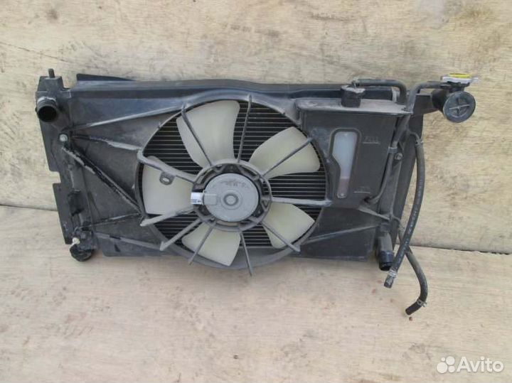 Радиатор Toyota Corolla Fielder NZE124 1NZ-FE