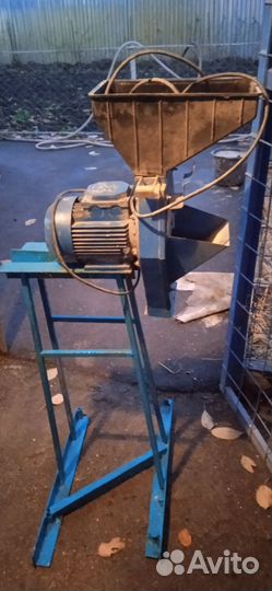 Зернодробилка бу