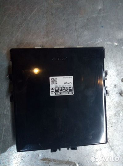 Блок управления системой питания Toyota Land