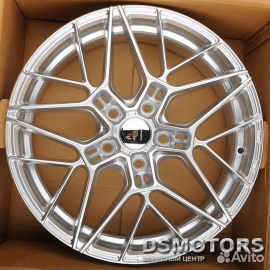 Диски Hyundai MST fission 718 8.5/20 5x114.3 ET35