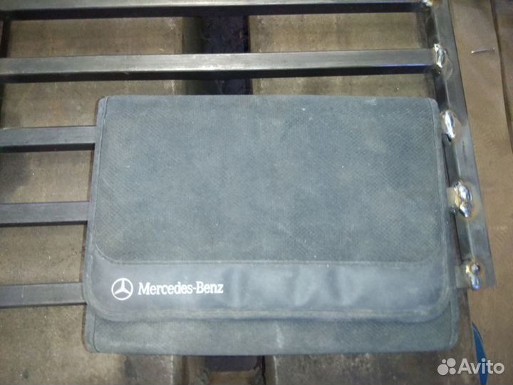 Органайзер для документов Mercedes