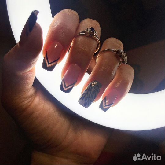 Наращивание ногтей,гель лак,шеллак,маникюр,педикюр