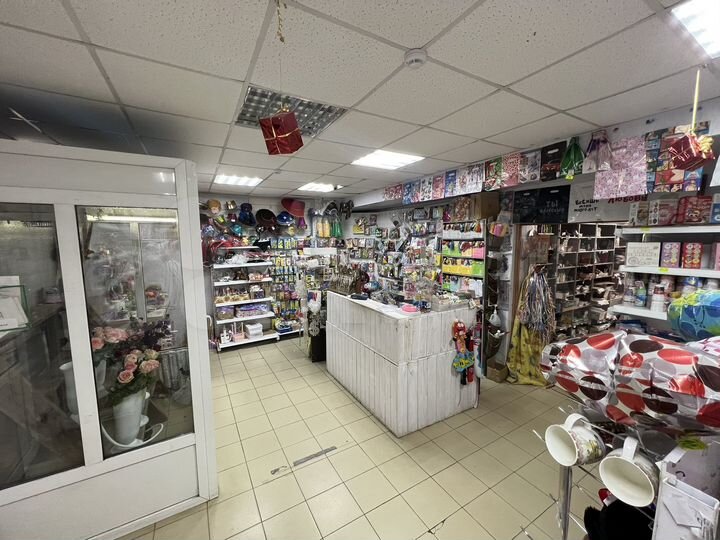 Торговая площадь, 82 м²