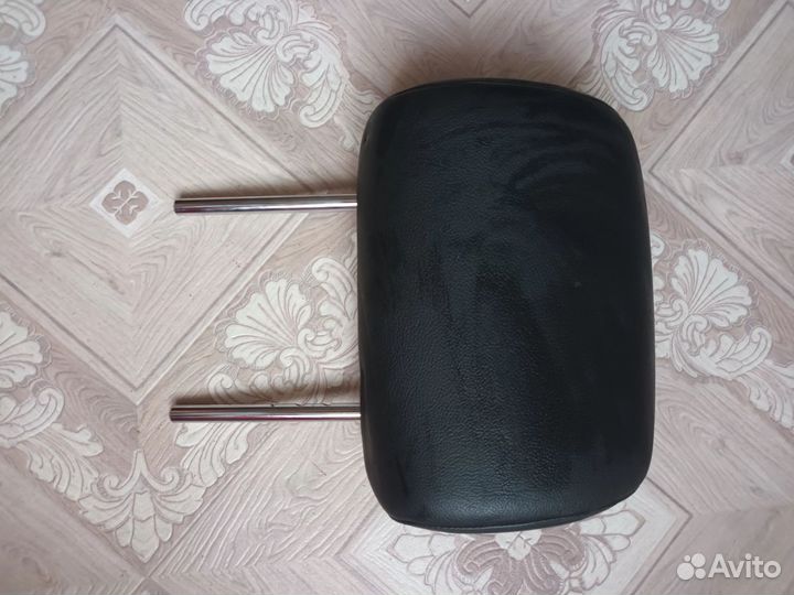 Подголовник Toyota Camry v40