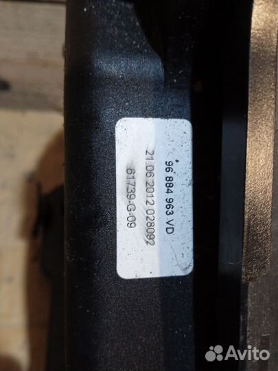 Селектор АКПП салонный Peugeot 408