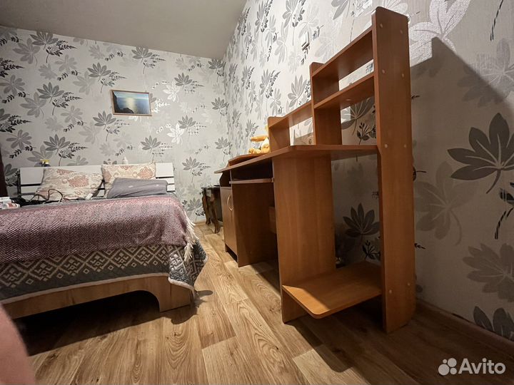 Компьютерный стол б/у