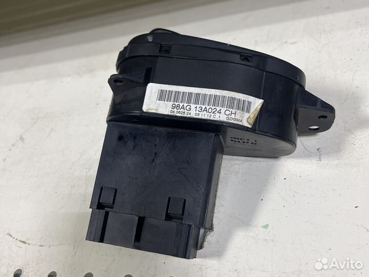 Блок света Ford Focus I 1998-2005г 1.6л