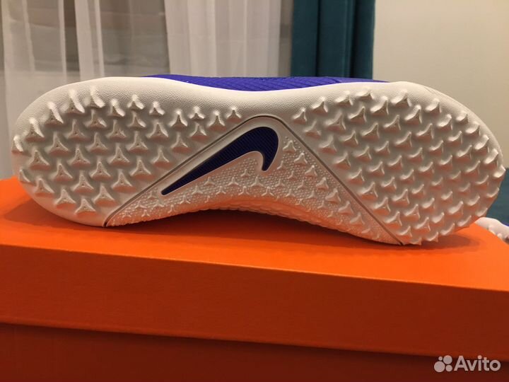 Футзалки nike