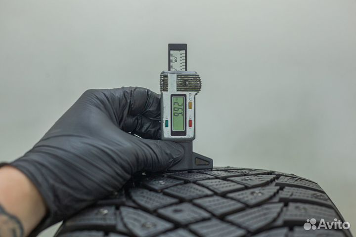 Goodyear UltraGrip Arctic 2 235/60 R18 107T