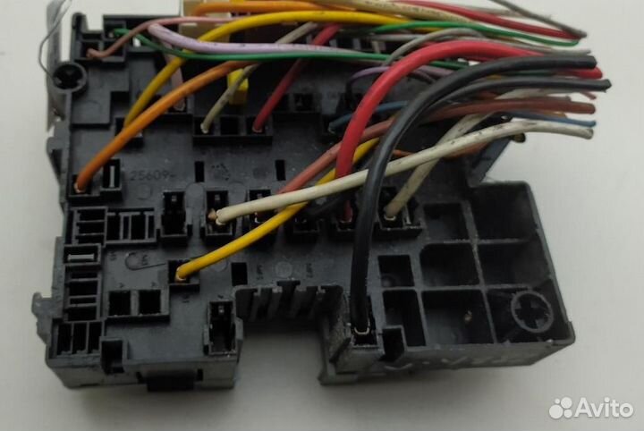 Блок предохранителей Citroen Berlingo