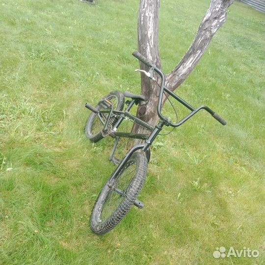 Трюковой велосипед madness bmx 4