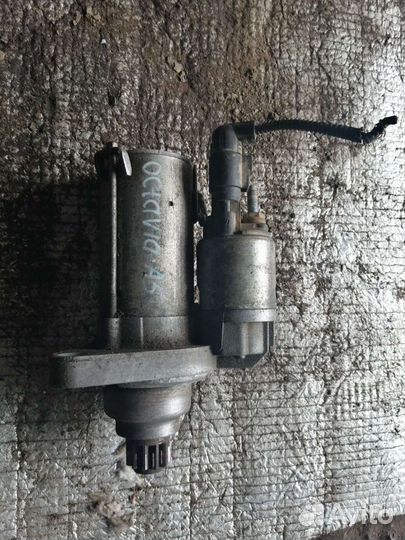 Стартер Skoda Octavia A5 1.8L DSG