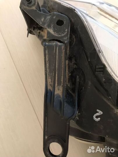 Фара правая Toyota Camry V50 8114533B00