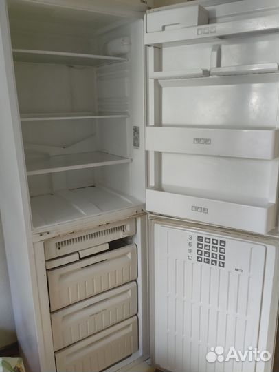Холодильник бу