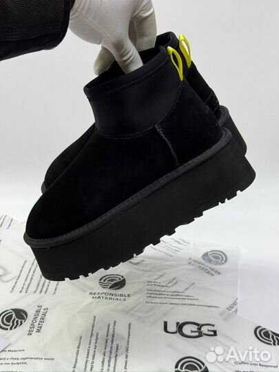 Угги UGG Classic Mini Dipper Boots “Black”