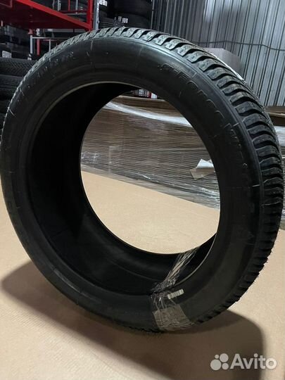 Bfgoodrich G-Force Winter 2 245/40 R18 97V