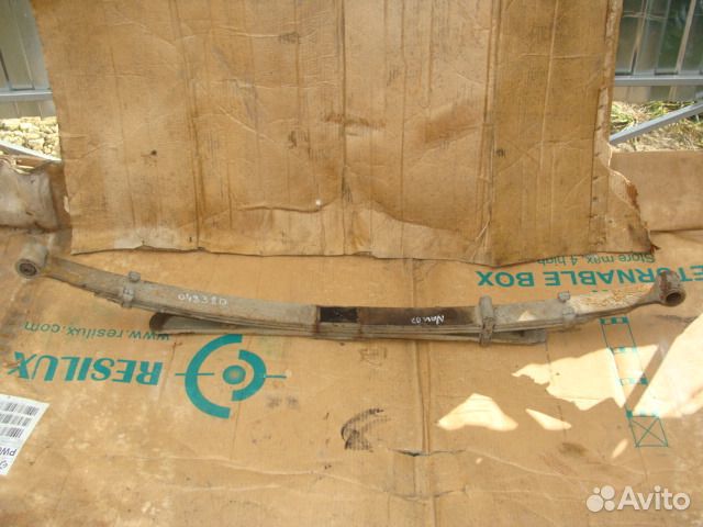 Задняя рессора Nissan navara 05г