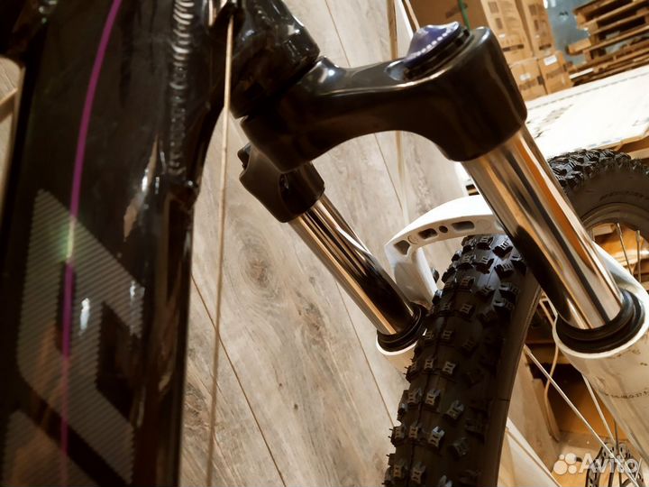 Велосипед женский 27.5 Merida Juliet 7.40 рама XS