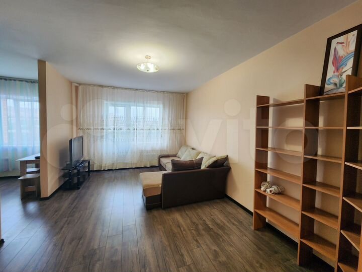 2-к. квартира, 63 м², 8/9 эт.