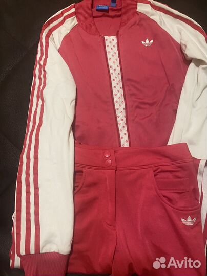 Спортивный костюм adidas