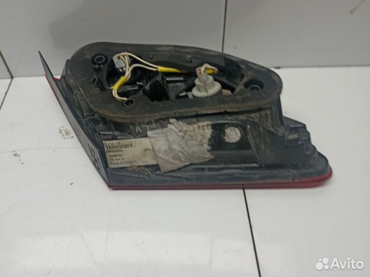 Фонарь внутренний Opel Astra J GTC