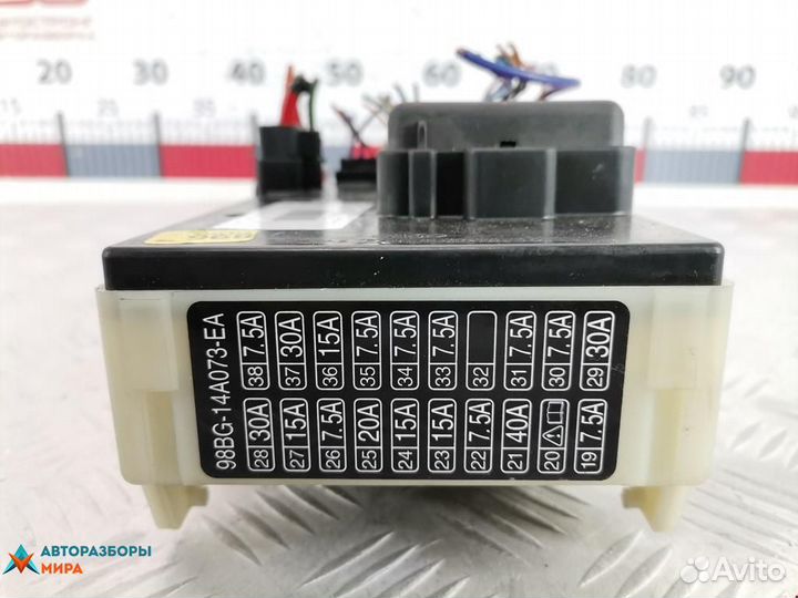 Блок предохранителей Ford Cougar 9 1999 1130510