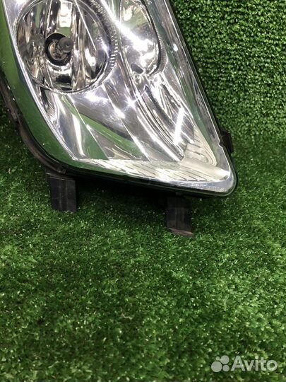 Противотуманная фара передняя правая Peugeot 308