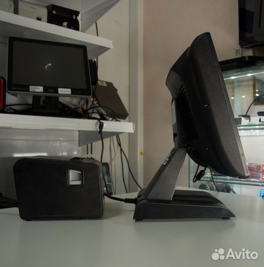 Продаю оборудование 1С