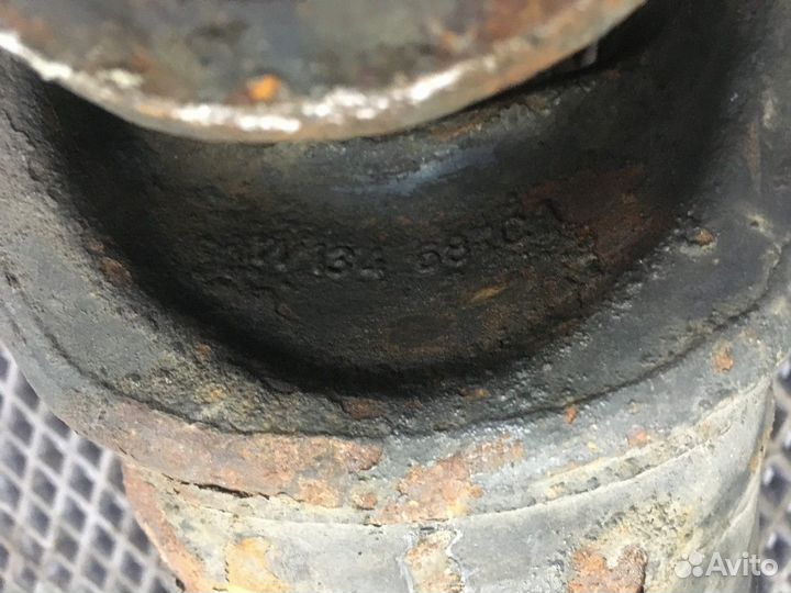 Вал карданный L1350 мм