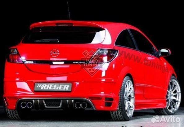 Накладка на задний бампер Rieger Opel Astra H 3D