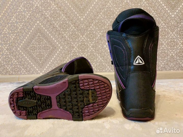 Сноубордические ботинки Firefly