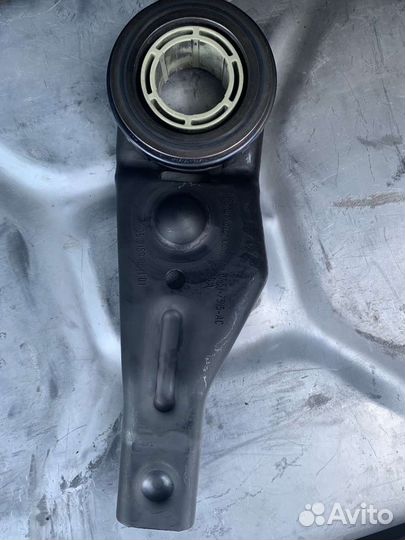 Выжимной подшипник с вилкой Мазда 3 bk, bl