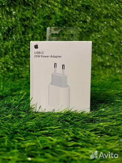 Зарядный блок Apple для iPhone 20w