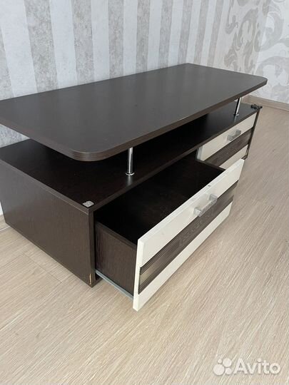 Тумба под телевизор