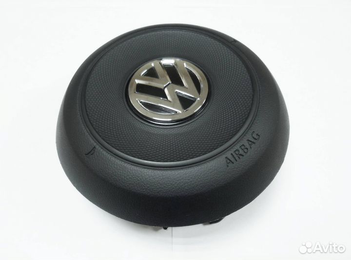 Крышка подушки безопасности руля Golf GTI 7 рестай