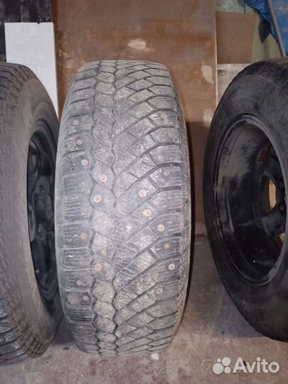 Gislaved Nord Frost 200 SUV 215/70 R16