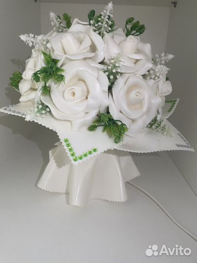 Цветы из изолона светильник