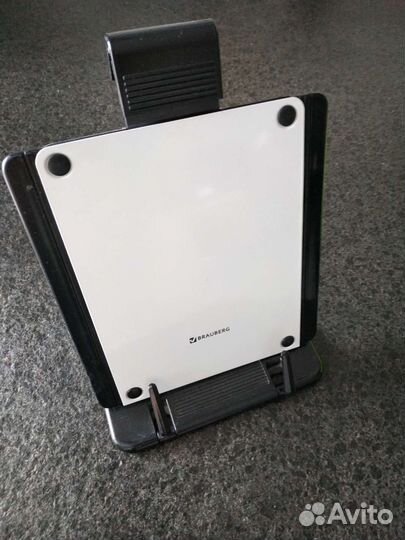 Подставка для книг