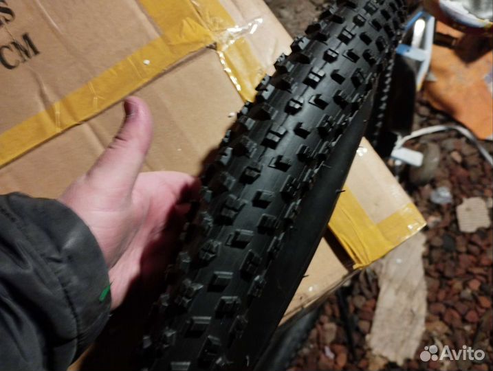 Покрышки duro nylon 24х3.0, 26х3.0 полуфэт