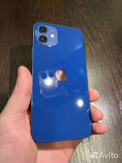 iPhone 12, 64 ГБ