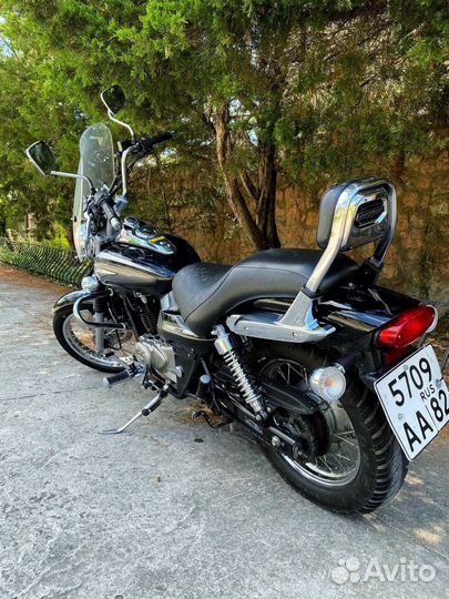 Bajaj Avenger Cruise 220
