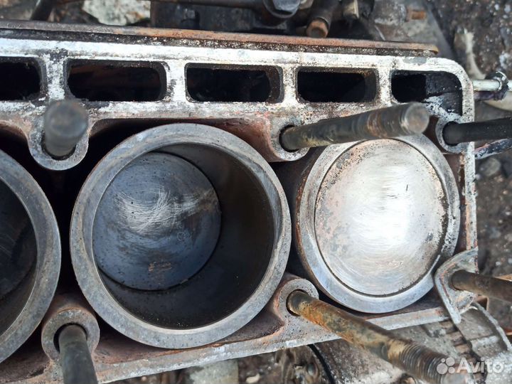 Блок двигатель змз 402. В сборе