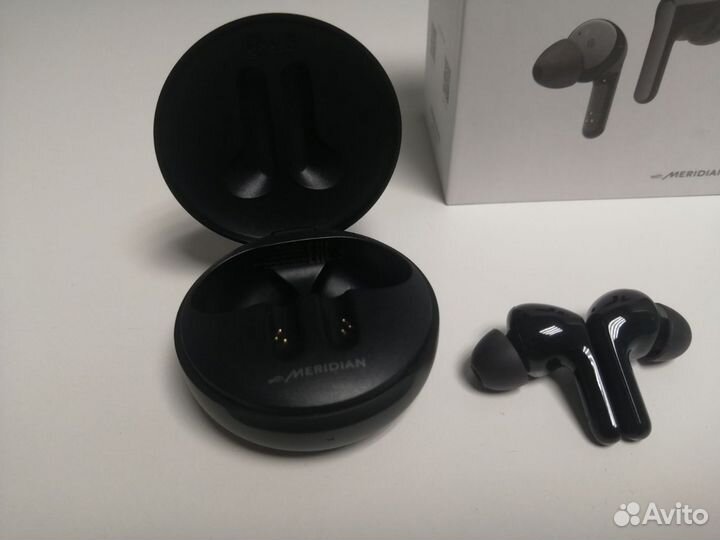 Bluetooth наушники LG tone Free FN4 бу