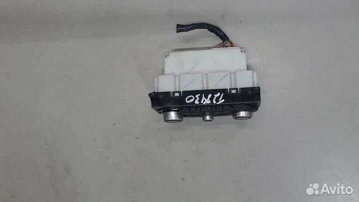 Переключатель отопителя Nissan Qashqai, 2010