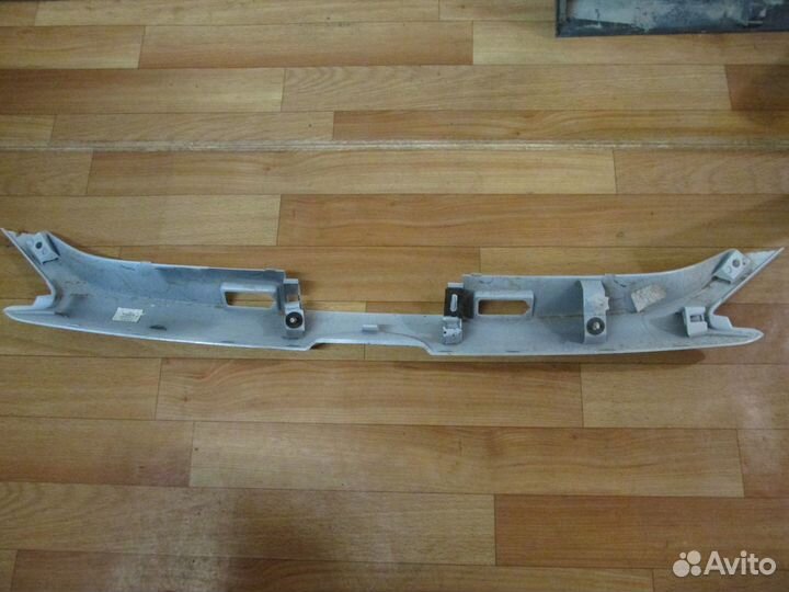 Ford Mondeo 5 (2015) Накладка крышки багажника