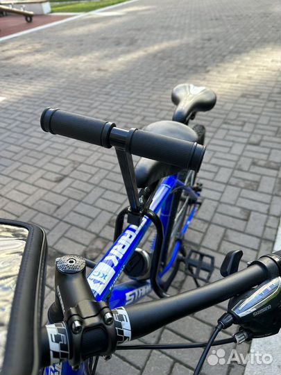 Детское кресло на велосипед переднее