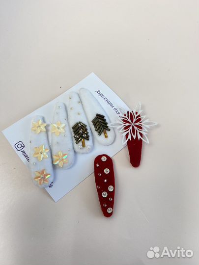 Заколки для волос