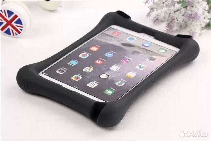 Кейс Чехол детский мягкий iPad 9.7